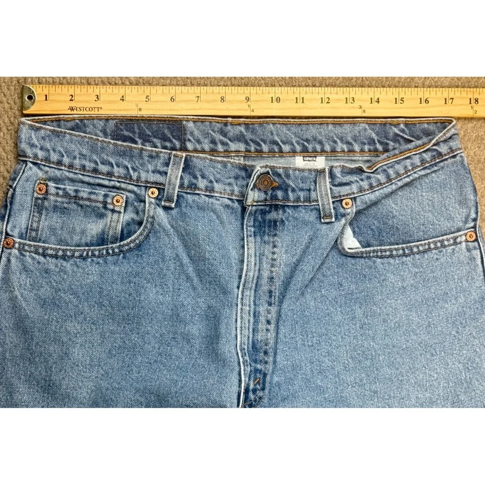 Levi's 505 Relaxed Fit Tapered Leg 5 pocket Men's Vintage Denim Jeans Size 38x34